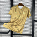 CAMISOLA DO REAL MADRID 25/26 DOURADO TREINO